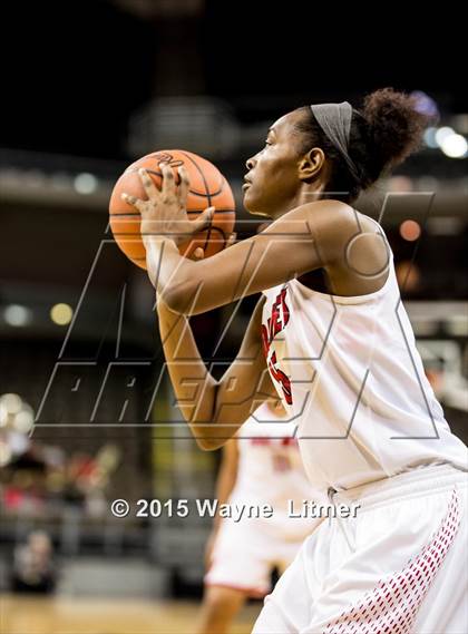 Thumbnail 1 in Newport Central Catholic vs Holy Cross (KHSAA 9th Region Tournament) photogallery.