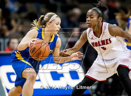 Thumbnail 1 in Newport Central Catholic vs Holy Cross (KHSAA 9th Region Tournament) photogallery.