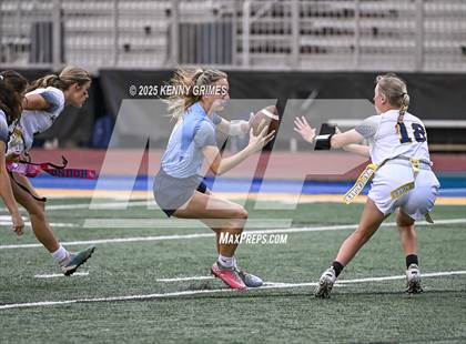 Thumbnail 2 in Pope vs. Marist photogallery.