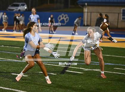 Thumbnail 3 in Pope vs. Marist photogallery.