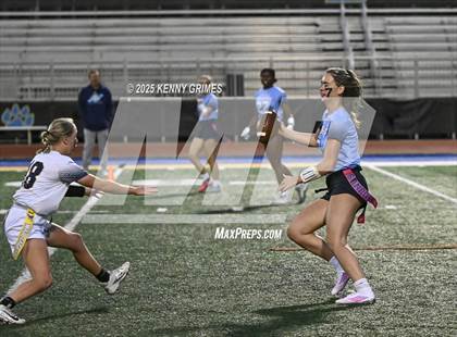 Thumbnail 3 in Pope vs. Marist photogallery.