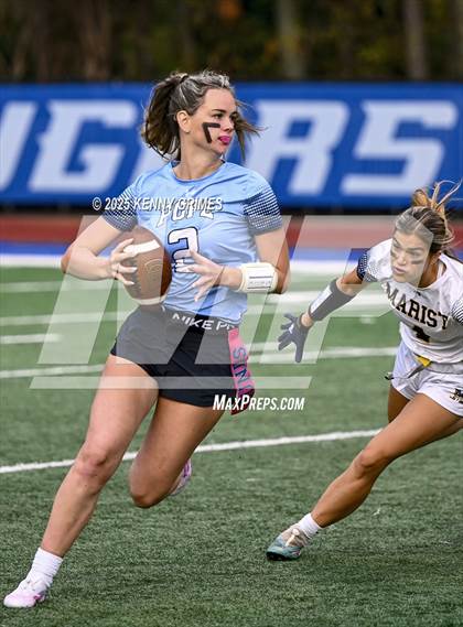 Thumbnail 2 in Pope vs. Marist photogallery.