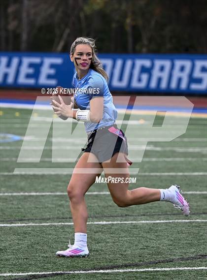 Thumbnail 1 in Pope vs. Marist photogallery.