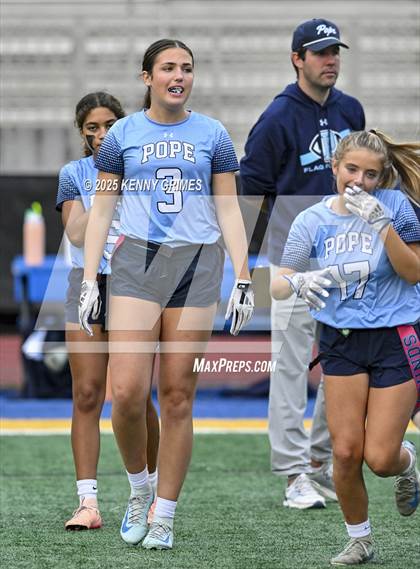 Thumbnail 3 in Pope vs. Marist photogallery.