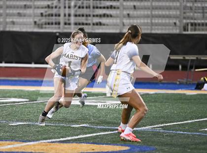 Thumbnail 2 in Pope vs. Marist photogallery.