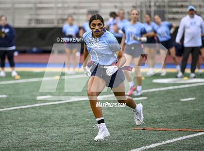 Thumbnail 3 in Pope vs. Marist photogallery.