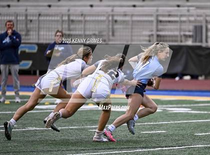 Thumbnail 3 in Pope vs. Marist photogallery.