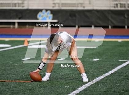 Thumbnail 1 in Pope vs. Marist photogallery.