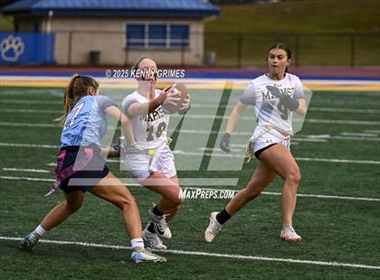 Thumbnail 3 in Pope vs. Marist photogallery.