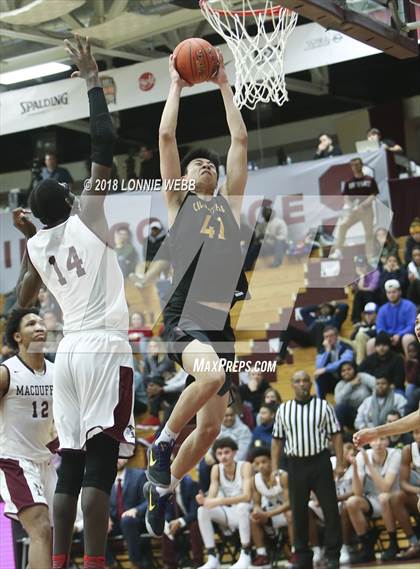 Thumbnail 3 in MacDuffie vs. CBD Montverde Academy (Spalding Hoophall Classic) photogallery.