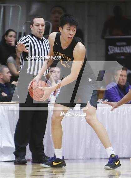 Thumbnail 1 in MacDuffie vs. CBD Montverde Academy (Spalding Hoophall Classic) photogallery.