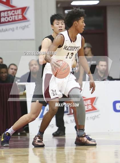 Thumbnail 3 in MacDuffie vs. CBD Montverde Academy (Spalding Hoophall Classic) photogallery.