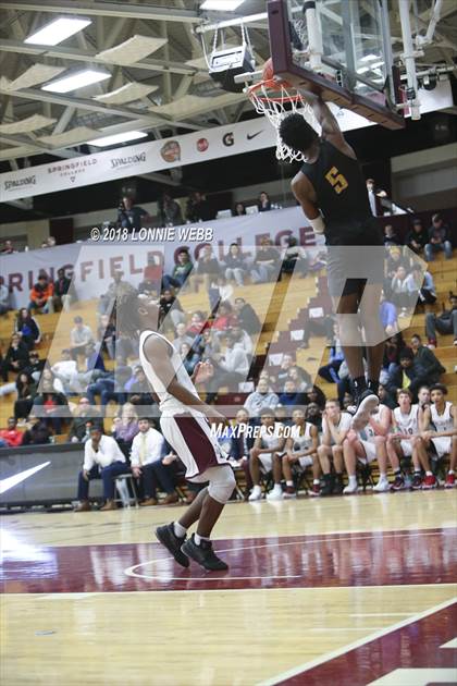 Thumbnail 1 in MacDuffie vs. CBD Montverde Academy (Spalding Hoophall Classic) photogallery.