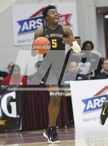 Thumbnail 1 in MacDuffie vs. CBD Montverde Academy (Spalding Hoophall Classic) photogallery.