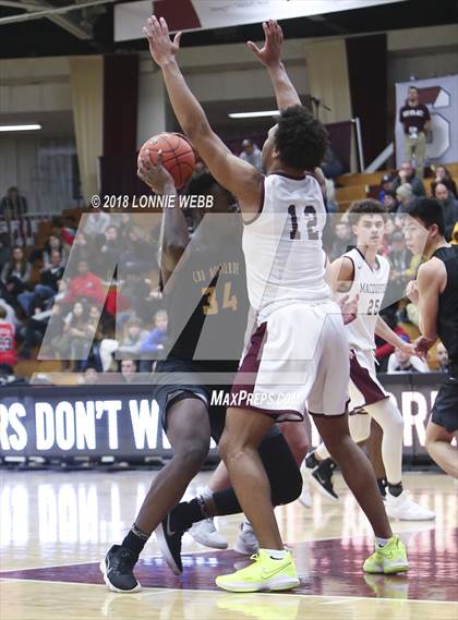 Thumbnail 1 in MacDuffie vs. CBD Montverde Academy (Spalding Hoophall Classic) photogallery.