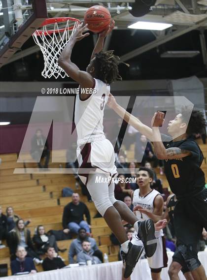 Thumbnail 2 in MacDuffie vs. CBD Montverde Academy (Spalding Hoophall Classic) photogallery.