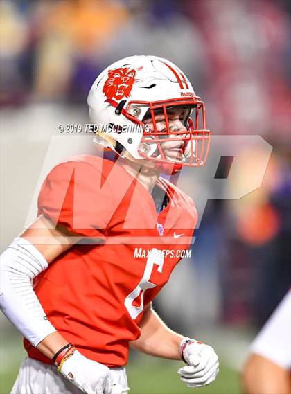 Thumbnail 2 in Osceola vs. Harding Academy (AAA 3A State Final) photogallery.