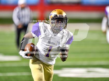 Thumbnail 2 in Osceola vs. Harding Academy (AAA 3A State Final) photogallery.