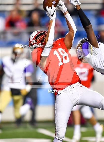 Thumbnail 2 in Osceola vs. Harding Academy (AAA 3A State Final) photogallery.