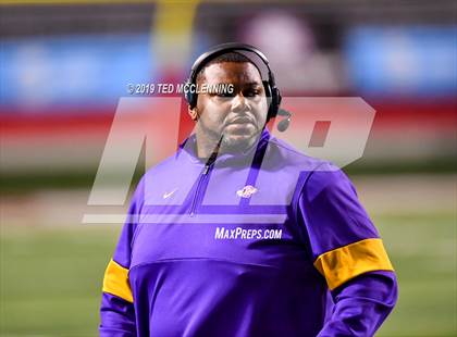 Thumbnail 3 in Osceola vs. Harding Academy (AAA 3A State Final) photogallery.