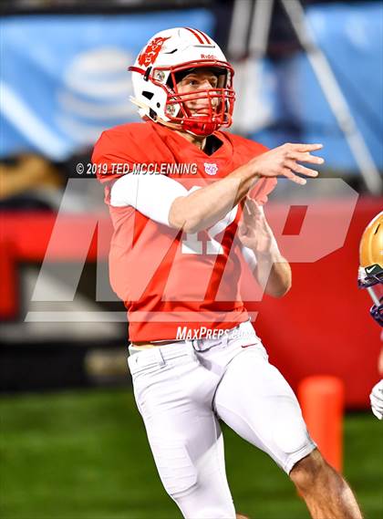 Thumbnail 2 in Osceola vs. Harding Academy (AAA 3A State Final) photogallery.
