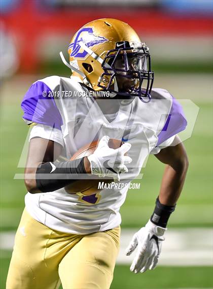 Thumbnail 3 in Osceola vs. Harding Academy (AAA 3A State Final) photogallery.