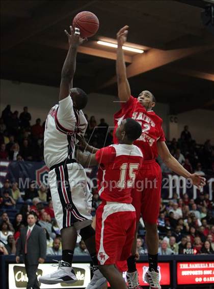 Thumbnail 1 in Salesian vs. St. Mary's photogallery.