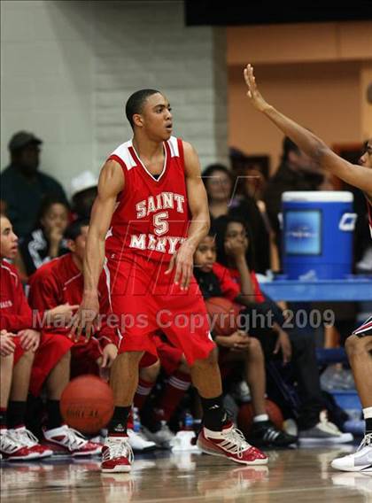 Thumbnail 3 in Salesian vs. St. Mary's photogallery.