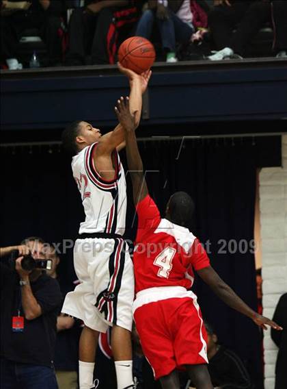 Thumbnail 1 in Salesian vs. St. Mary's photogallery.