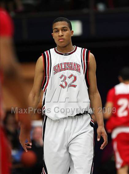 Thumbnail 3 in Salesian vs. St. Mary's photogallery.