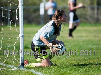 Thumbnail 2 in Bear River @ Placer photogallery.