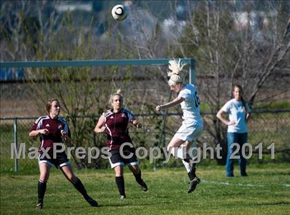 Thumbnail 3 in Bear River @ Placer photogallery.