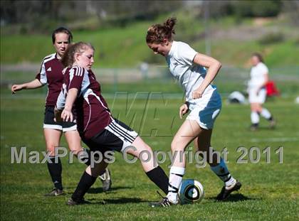 Thumbnail 2 in Bear River @ Placer photogallery.