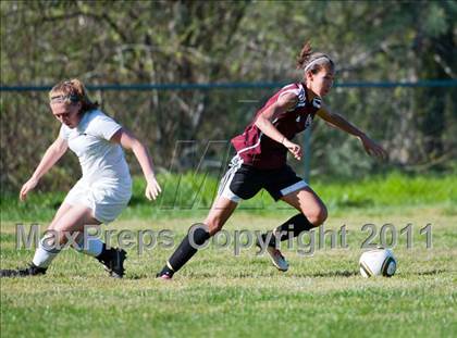Thumbnail 2 in Bear River @ Placer photogallery.