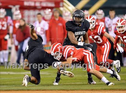 Thumbnail 1 in Mater Dei vs. Servite photogallery.