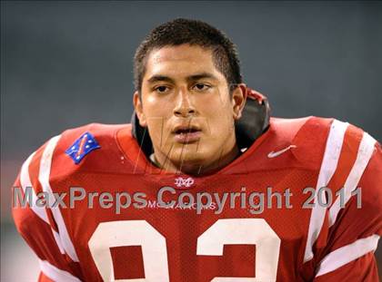 Thumbnail 2 in Mater Dei vs. Servite photogallery.