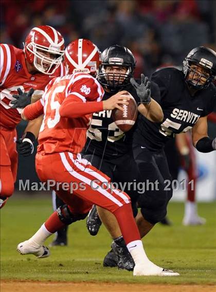 Thumbnail 3 in Mater Dei vs. Servite photogallery.