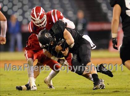 Thumbnail 1 in Mater Dei vs. Servite photogallery.