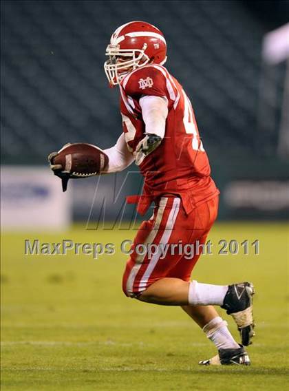 Thumbnail 1 in Mater Dei vs. Servite photogallery.