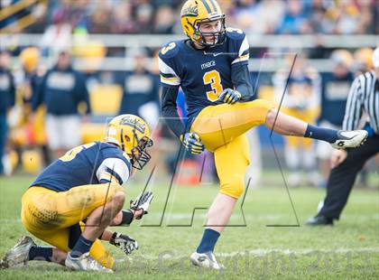 Thumbnail 2 in Ithaca vs. Negaunee (MHSAA Region 1 Division 6 Final) photogallery.