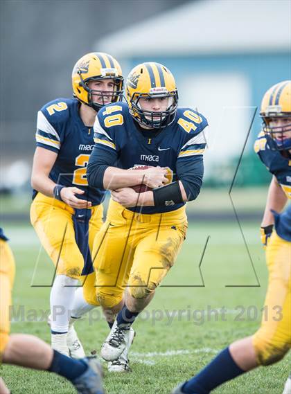 Thumbnail 2 in Ithaca vs. Negaunee (MHSAA Region 1 Division 6 Final) photogallery.