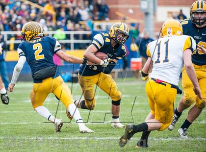 Thumbnail 3 in Ithaca vs. Negaunee (MHSAA Region 1 Division 6 Final) photogallery.