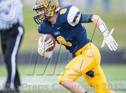 Thumbnail 1 in Ithaca vs. Negaunee (MHSAA Region 1 Division 6 Final) photogallery.