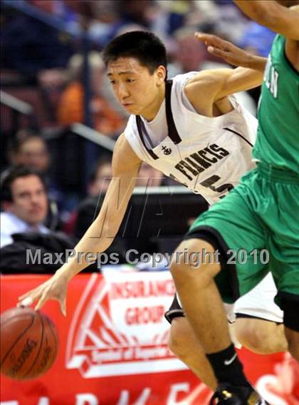 Thumbnail 2 in Lincoln vs. St. Francis (CIF State D2 Final) photogallery.