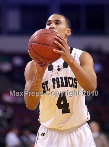 Thumbnail 2 in Lincoln vs. St. Francis (CIF State D2 Final) photogallery.