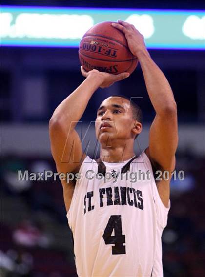 Thumbnail 3 in Lincoln vs. St. Francis (CIF State D2 Final) photogallery.