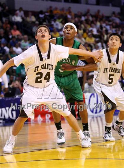 Thumbnail 1 in Lincoln vs. St. Francis (CIF State D2 Final) photogallery.