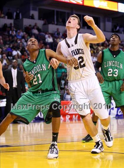 Thumbnail 1 in Lincoln vs. St. Francis (CIF State D2 Final) photogallery.
