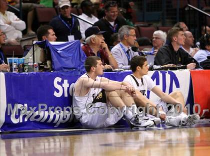 Thumbnail 3 in Lincoln vs. St. Francis (CIF State D2 Final) photogallery.