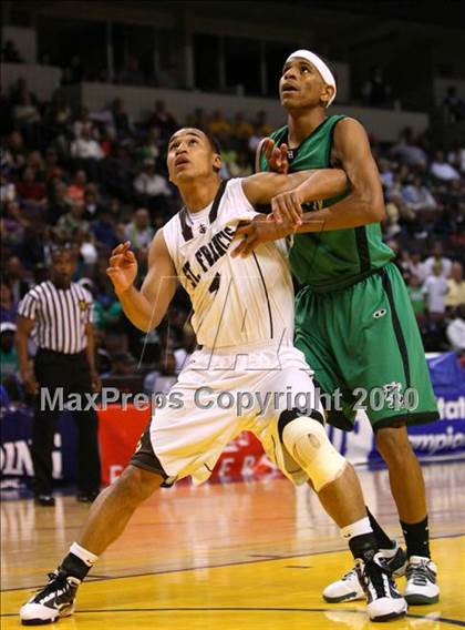 Thumbnail 1 in Lincoln vs. St. Francis (CIF State D2 Final) photogallery.